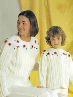 Barn och damjacka med blommor