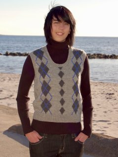 Mönsterstickad väst