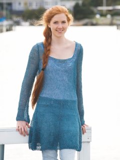 Slätstickad tröja med rätstickade kanter