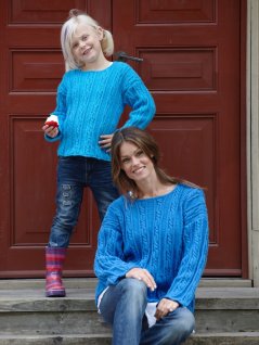 Flätstickad familjetröja