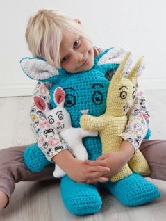 Virkade kaniner i tre storlekar