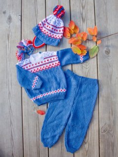 Tröja, byxa och mössa