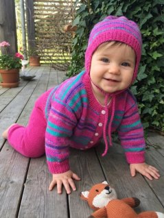 Barnset: Kofta, byxa och mössa