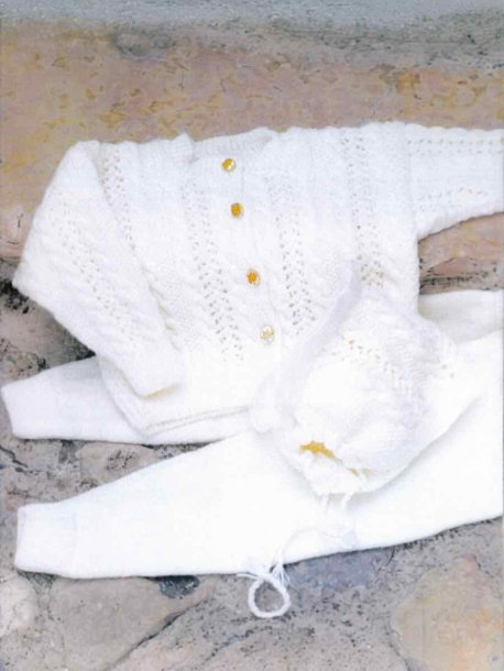 Jumper, kofta, byxa och mössor