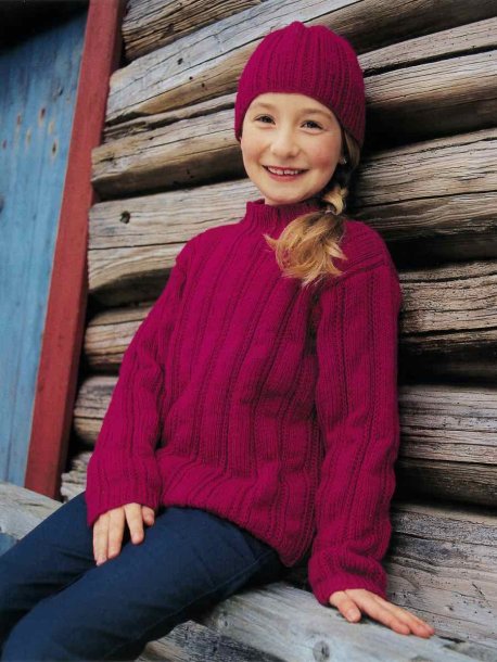 Ribbstickad barnpullover och mössa