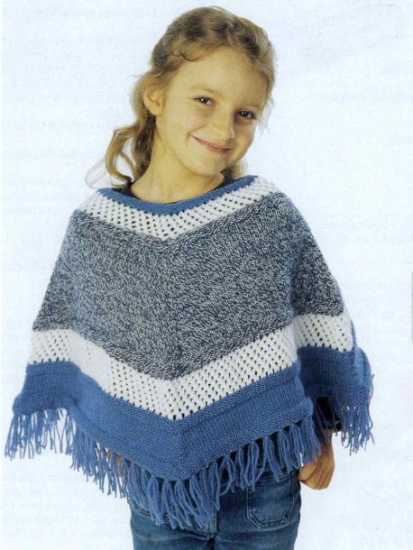 Virkad och stickad poncho