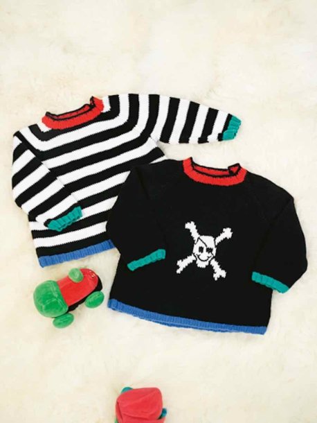 Barntröja med dödskalle och randig barntröja