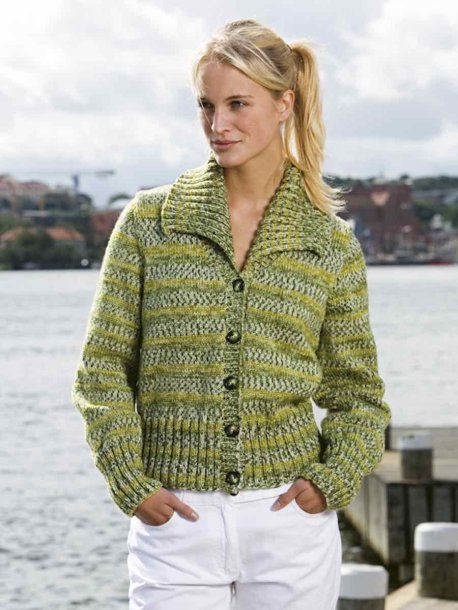 Kofta med stor krage