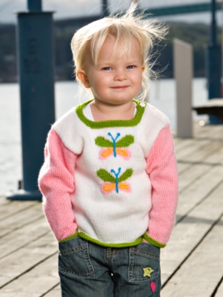 Tröja med fjärilar