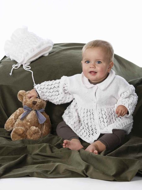 Spetsstickad kofta och mössa