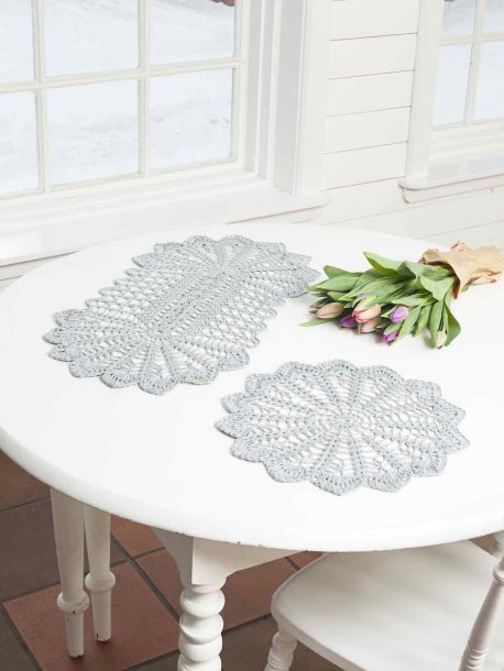 Virkad duk och löpare