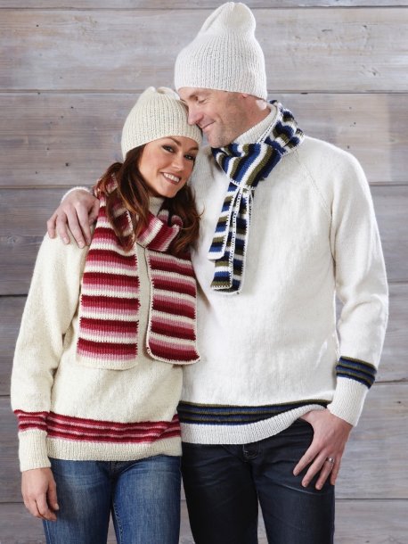 Tröja med ränder, mössa och halsduk