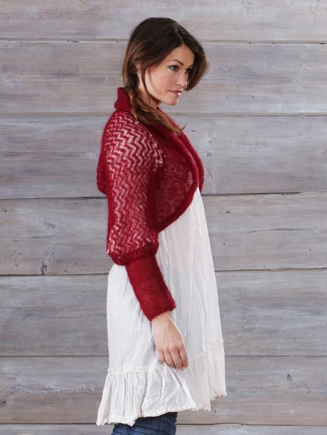 Mönsterstickad bolero