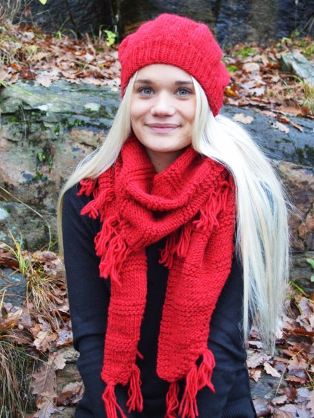 Mössor, halsduk och sjal