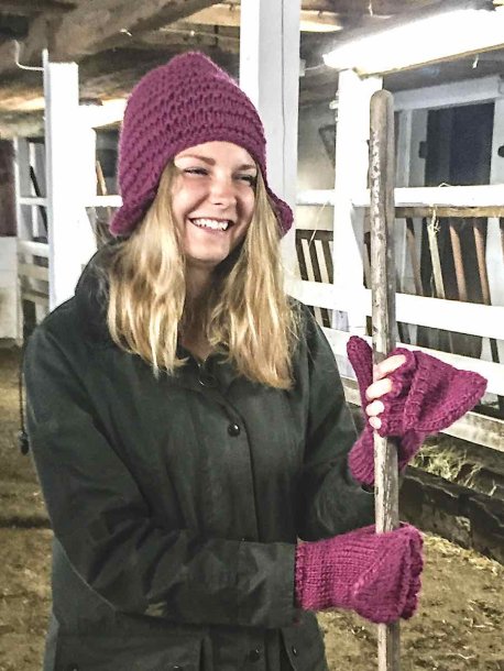 Mössa med torgvantar