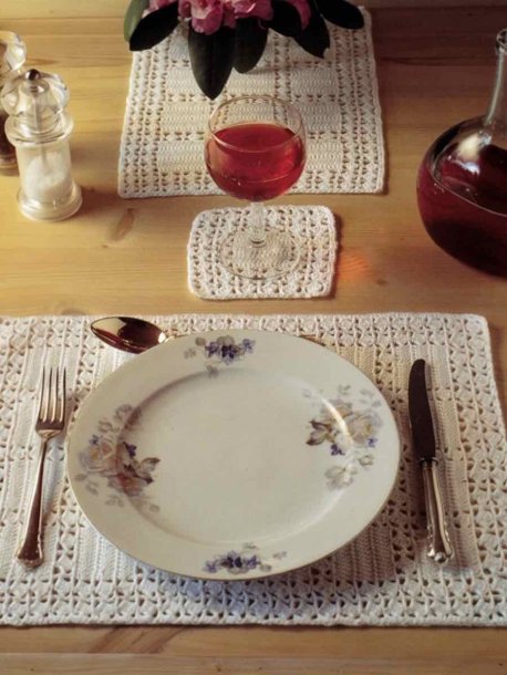Tablett, löpare och glasunderlägg