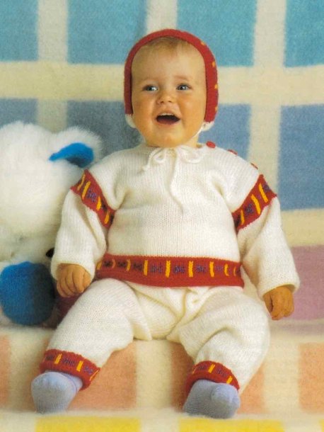 Tröja, byxor och mössa