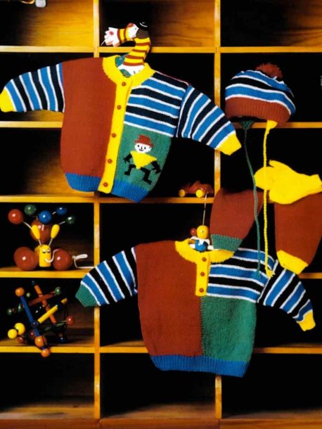 Tröja, kofta, byxa, mössa och vantar